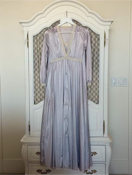 Miss Elaine Other - Miss Elaine Lavender Long Vintage Lace-Trim Peignoir Set